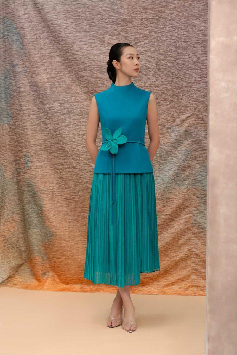 e vee Ixia Pleats Skirt (long)