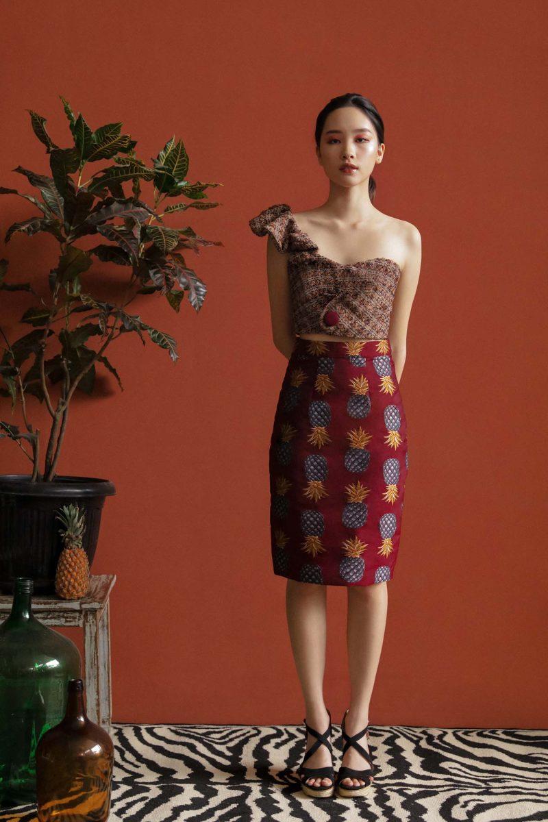 e vee Olivine Top Pine & Apple Skirt