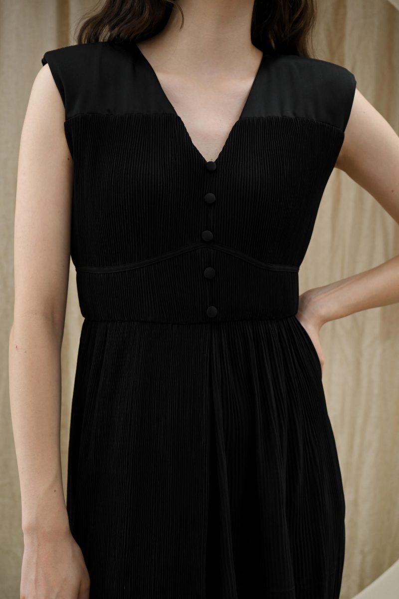 E Vee Raanana Baby Pleats Chiffon Dress