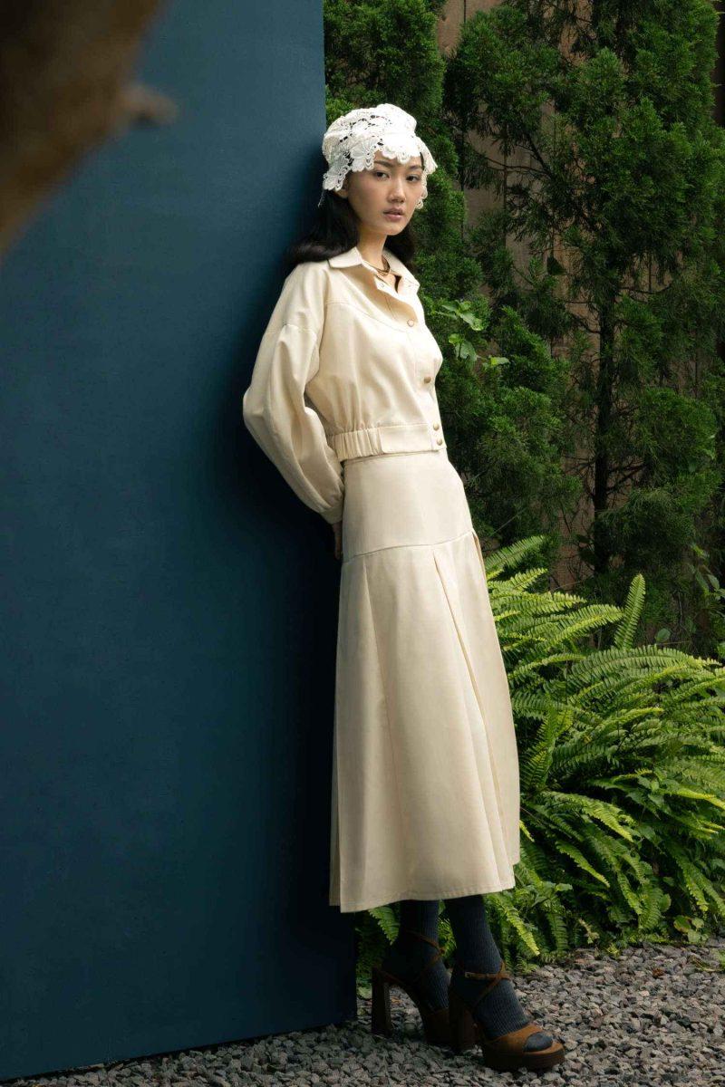 E Vee Una Double Pleat Skirt