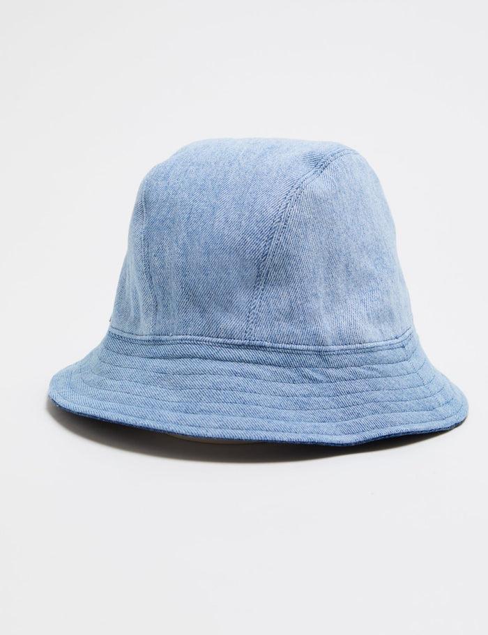 e.l.v. denim Reversible Denim Bucket Hat Mid Light Blue Accessories