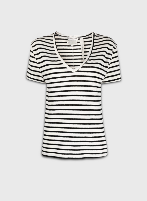each other Linen V-Neck T-Shirt Black & White