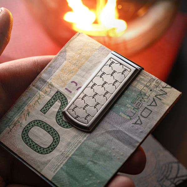 Earnshaw MONEY CLIP Steel Stature