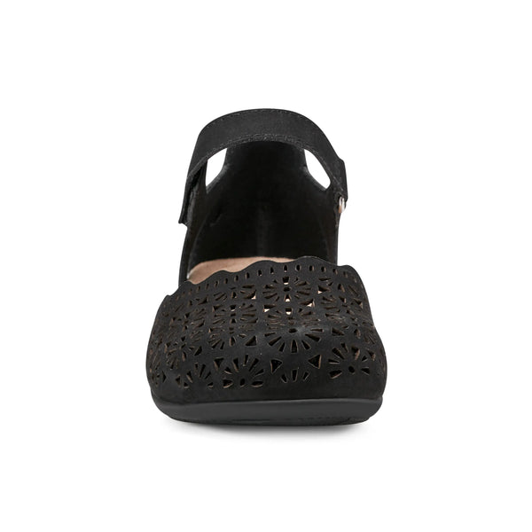Earth Shoes Bronnie Casual Slip-On Perforated Sandals Black