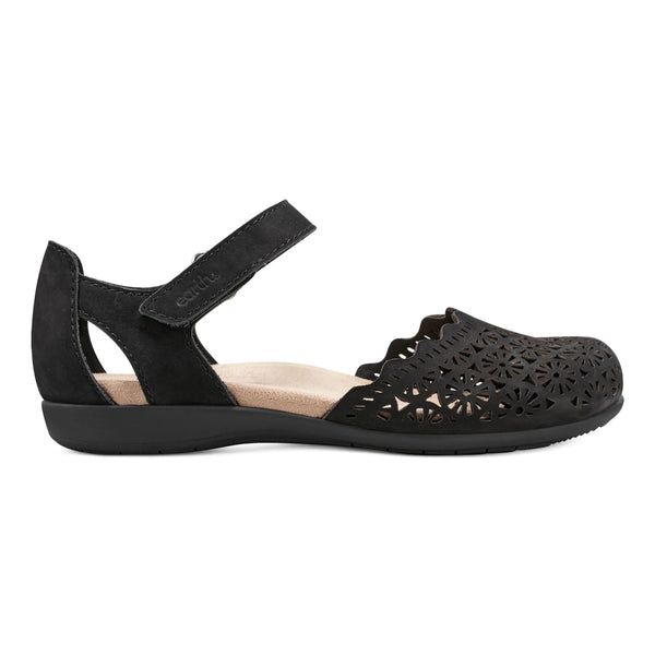 earth shoes Bronnie Casual Slip-On Perforated Sandals Black