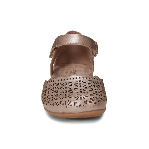 Earth Shoes Bronnie Casual Slip-On Perforated Sandals Gold