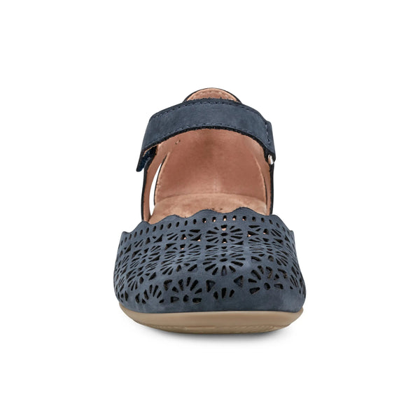 Earth Shoes Bronnie Casual Slip-On Perforated Sandals Navy