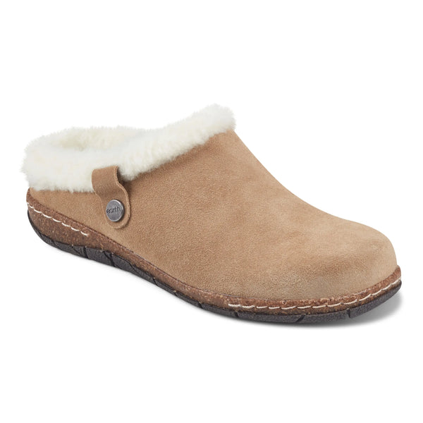 Earth Shoes Elena Cold Weather Round Toe Casual Slip-on Clogs Medium Natural