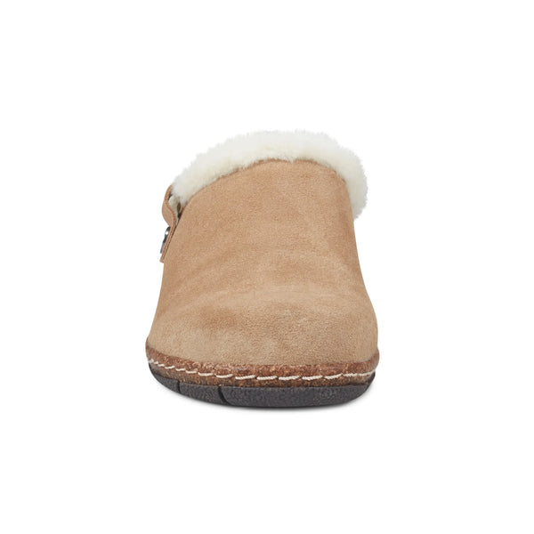 Earth Shoes Elena Cold Weather Round Toe Casual Slip-on Clogs Medium Natural