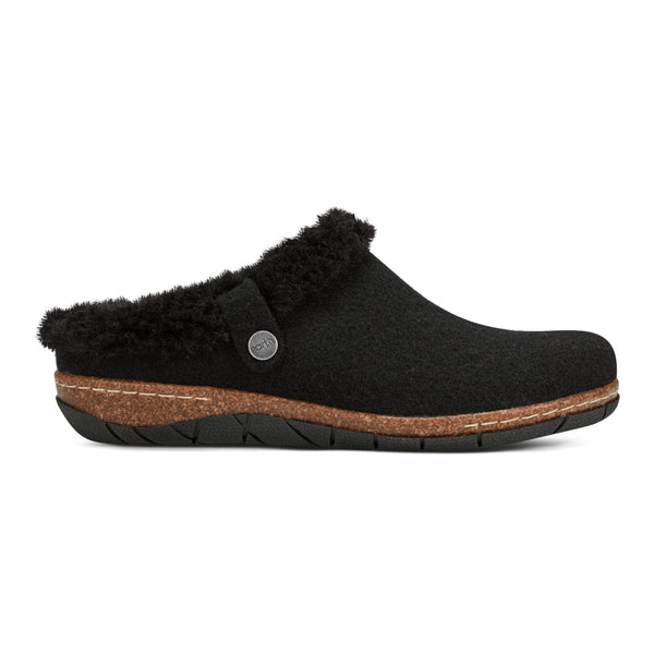 earth shoes Elena Cold Weather Round Toe Casual Slip-on Clogs Black