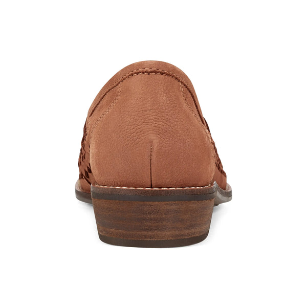 Earth Shoes Ella Round Toe Slip-on Casual Flat Loafers Light Natural