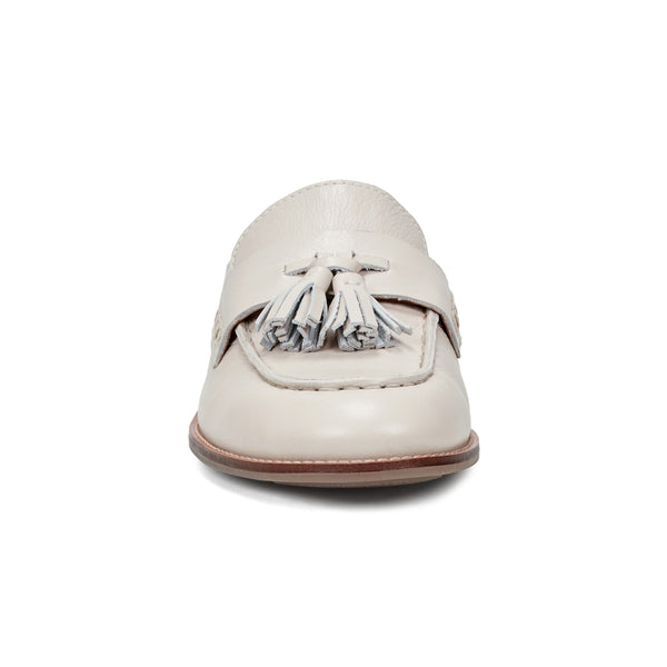 Earth Shoes Everett Casual Slip-on Round Toe Loafers Ivory