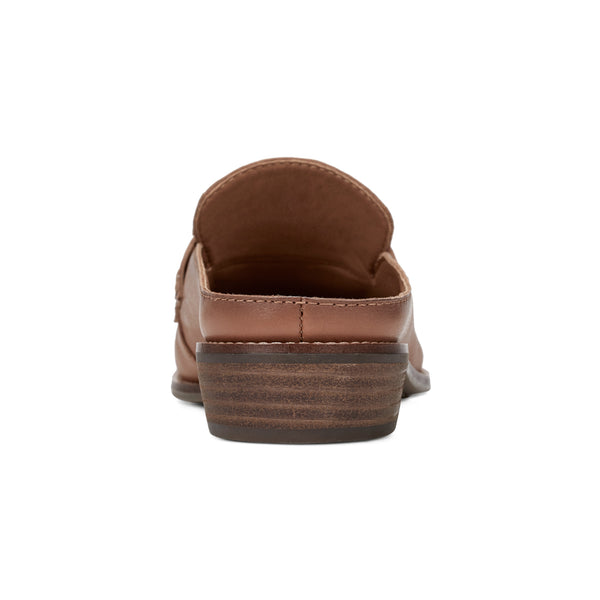 Earth Shoes Everett Casual Slip-on Round Toe Loafers Medium Natural