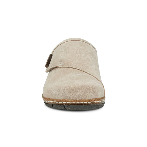 Earth Shoes Ezra Round Toe Casual Slip-on Flat Clogs Taupe