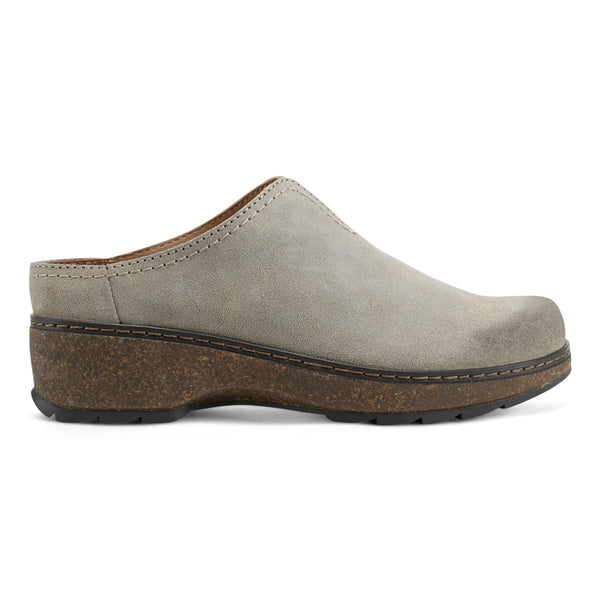 earth shoes Kolia Round Toe Slip-on Casual Clogs Brown