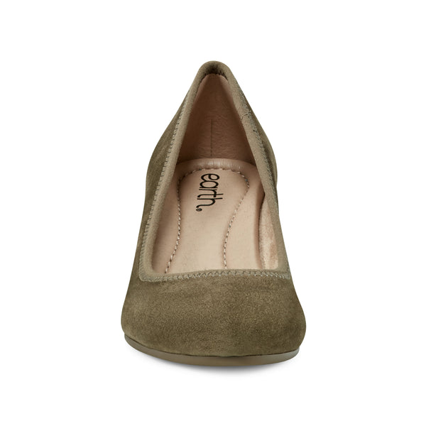 Earth Shoes Rellia Slip-on Almond Toe Dress Ballet Pumps Dark Green