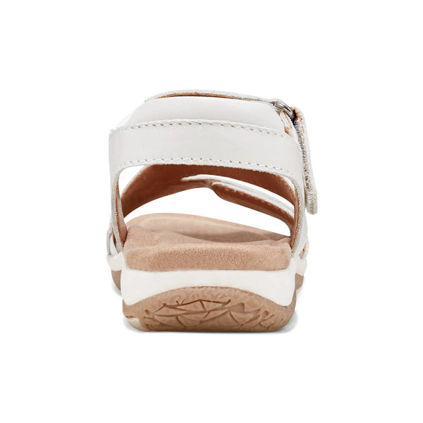 Earth Shoes Sureal Casual Strappy Round Toe Flat Sandals Ivory