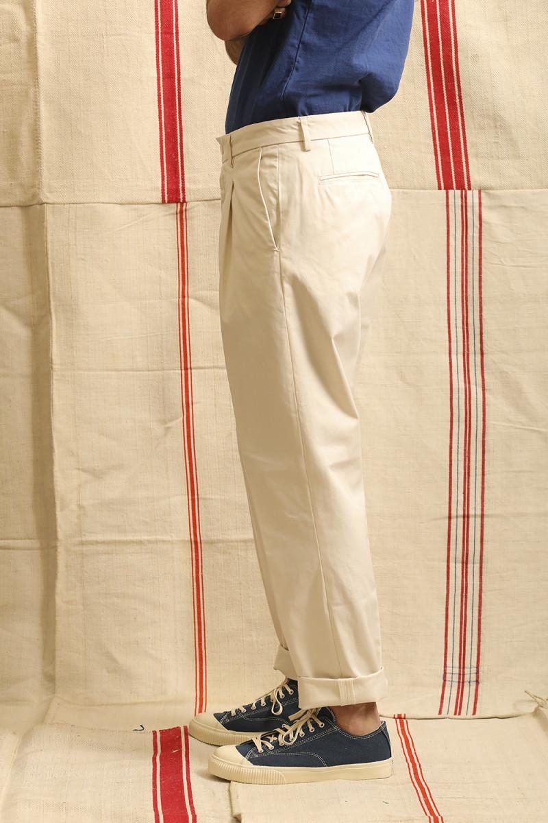 East Harbour Surplus BRYAN 78 OFF WHITE