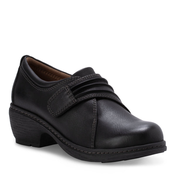 eastland Women's Maggie Slip On