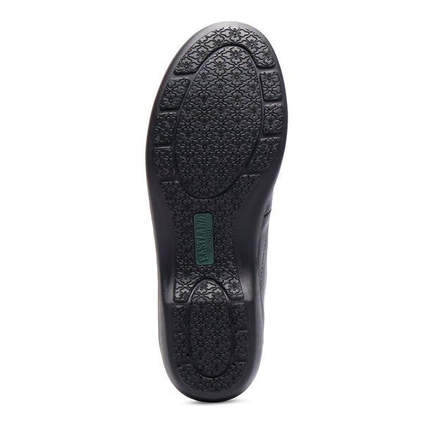 Eastland Women's Slip Ons - Molly