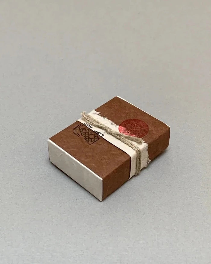 eat dust Incausa: Soap Bar Large essential oil