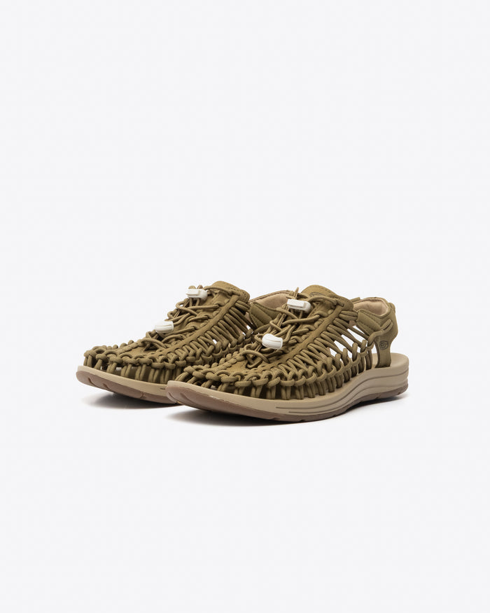 eat dust KEEN Women's Uneek : Martini Olive/Safari