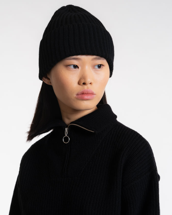 eat dust Wool Cashmere Beanie Black