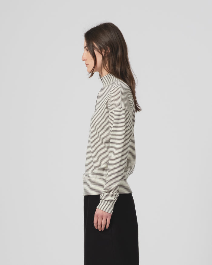 Eat Dust G.o.D Zipper Pull Over Light Wool Ecru/Black