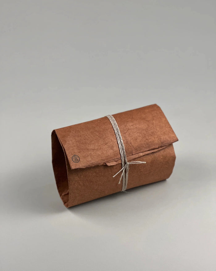 eat dust Incausa: Bath & Meditate Bundle Medium + Incense Holder Black