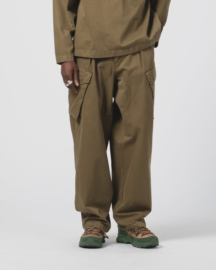 eat dust Trooper Pants Gabardine Satin Fossil Green