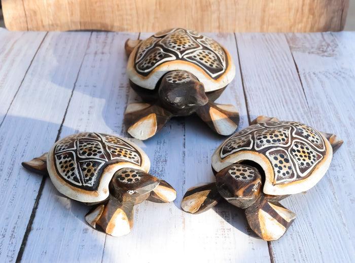 ebros gift Balinese Wood Handicrafts Polkadot Shell Turtle Family Ashtray Box Figurine Set