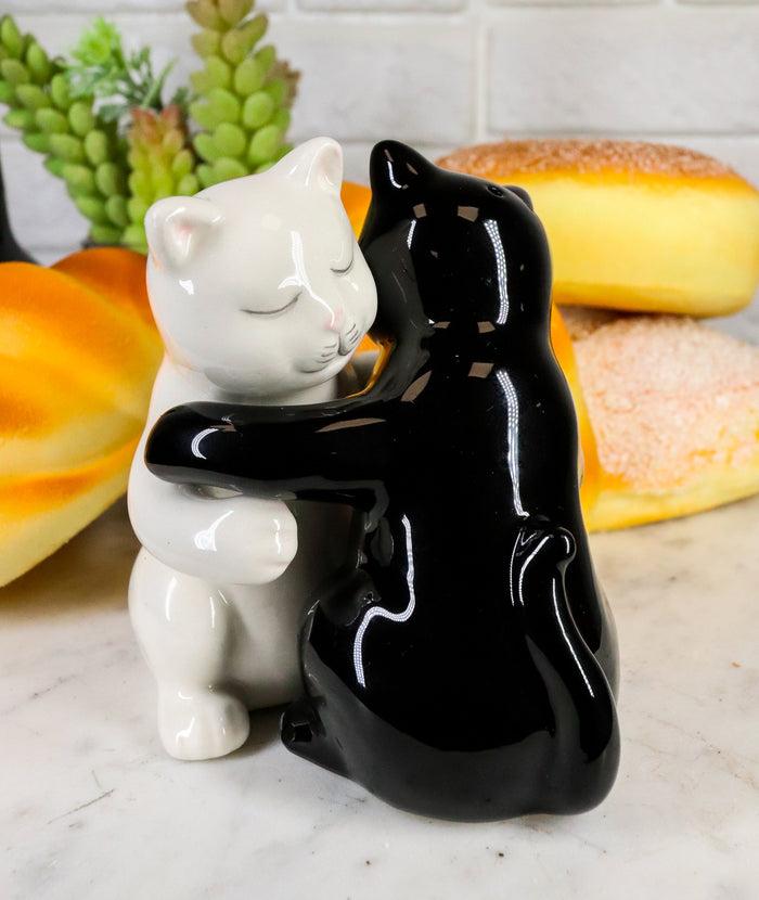 ebros gift Ebros Colorful Ceramic Black White Cats Couple Hugging Dancing Salt Pepper Shakers Set