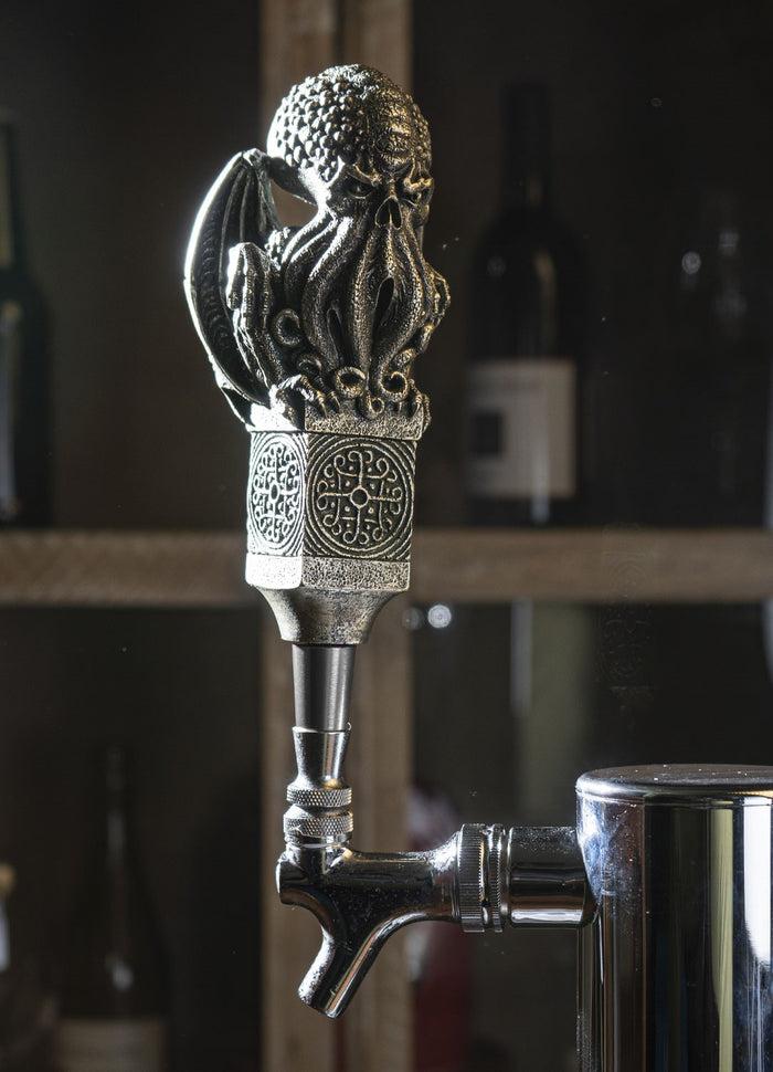 ebros gift Ebros Cosmic God Cthulhu Kraken Octopus Novelty Beer Tap Handle Figurine With Base