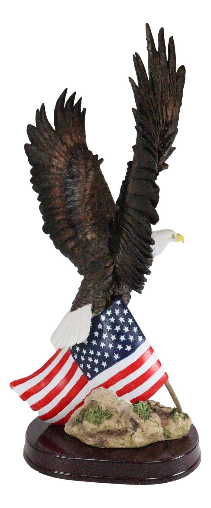 Ebros Gift Ebros Gift 18" Tall Large Patriotic Bald Eagle Clutching On American Flag Decorative Figurine