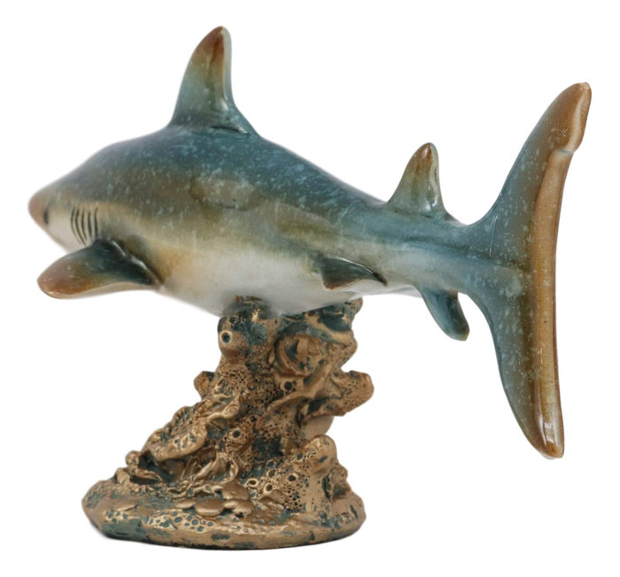 Ebros Gift Ebros Gift 7" Long Ocean Marine Beach Coastal Predator Great White Shark Swimming Over Coral Reefs Statue Deep Blue Sea Apex Hunter Sharks Fish Figurine Home Decor