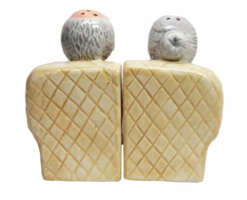 Ebros Gift Ebros Grandma & Grandpa Couple Sofa Past Times Ceramic Salt Pepper Shaker Set
