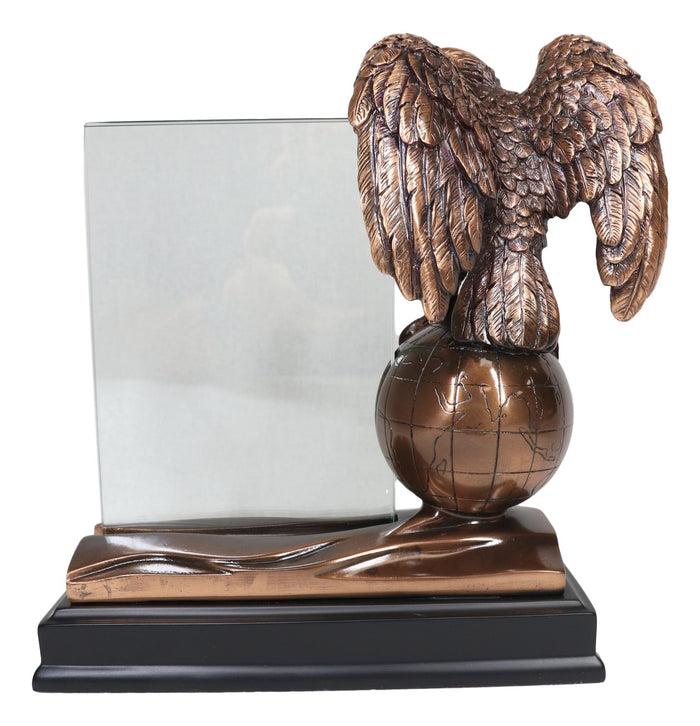 Ebros Gift Ebros Majestic Bald Eagle Perching On Earth Globe 4"X6" Glass Picture Frame Statue
