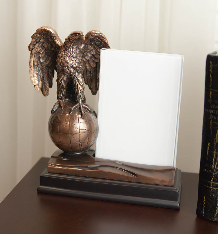 ebros gift Ebros Majestic Bald Eagle Perching On Earth Globe 4"X6" Glass Picture Frame Statue