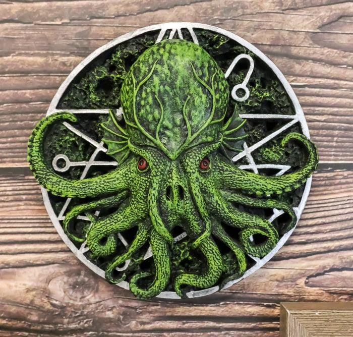 ebros gift Ebros Oberon Zell The Great Cthulhu Elder God with Occult Metaphysical Star Symbol Round Wall Decor 5.75" Diameter Figurine Home Decor Hanging Plaque