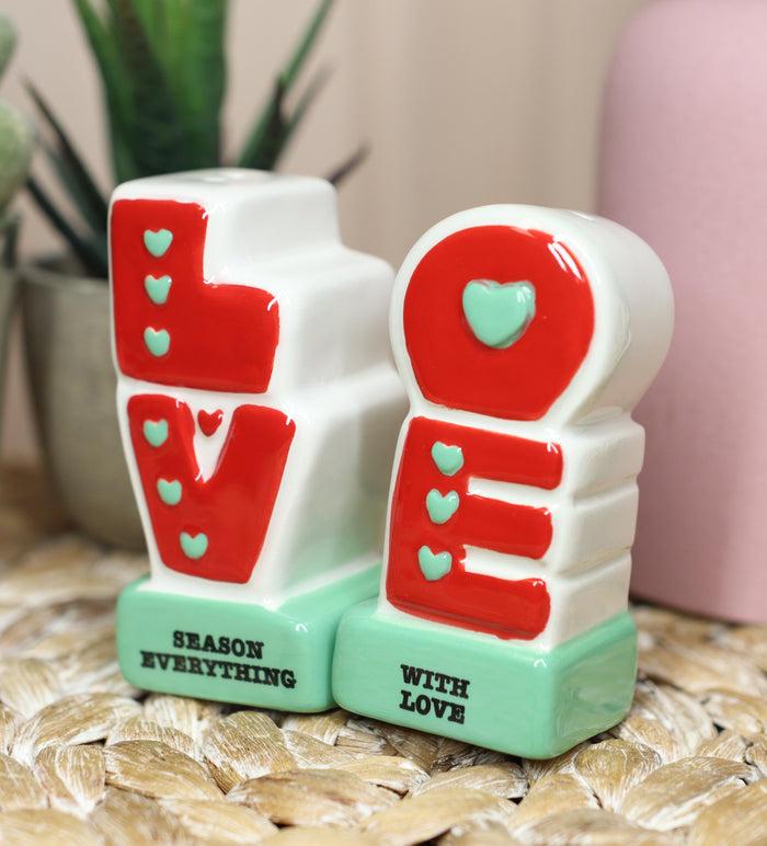 ebros gift Ebros Season Everything With LOVE Word Cutout Art Magnetic Salt And Pepper Shakers Set