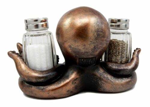 Ebros Gift Ebros The Call Of Cthulhu Octopus Salt & Pepper Shaker Set Figurine 7"Long