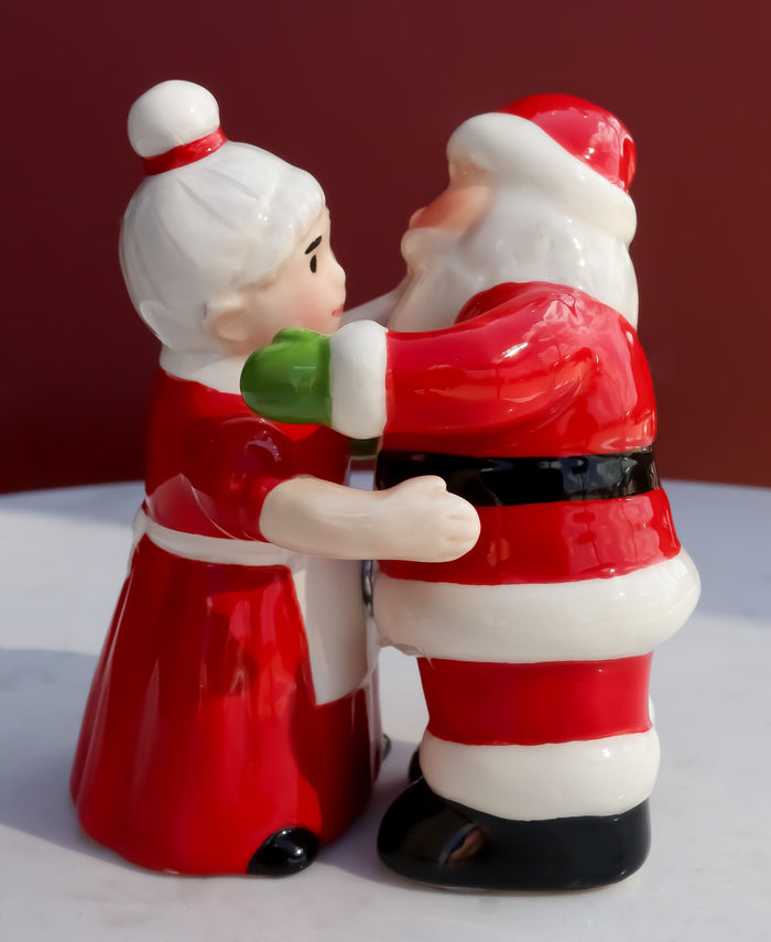 ebros gift Ebros 'Tis The Season Mr And Mrs Santa Claus Magnetic Salt And Pepper Shakers