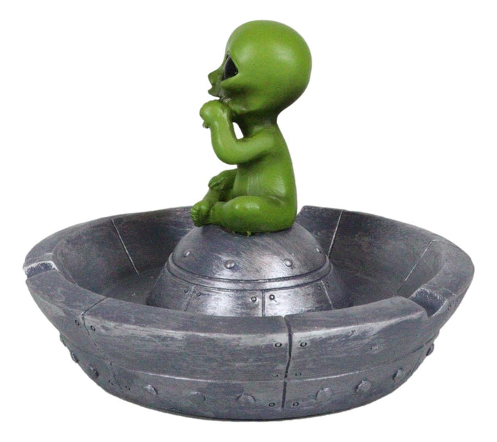 Ebros Gift Flying Saucer Spaceship UFO Green ET Roswell Alien Smoking Cigarette Ashtray