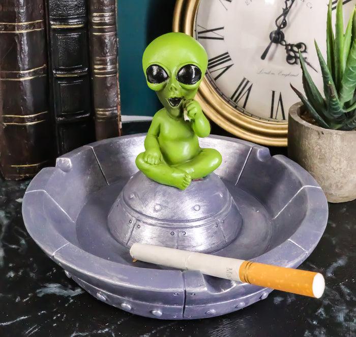 ebros gift Flying Saucer Spaceship UFO Green ET Roswell Alien Smoking Cigarette Ashtray