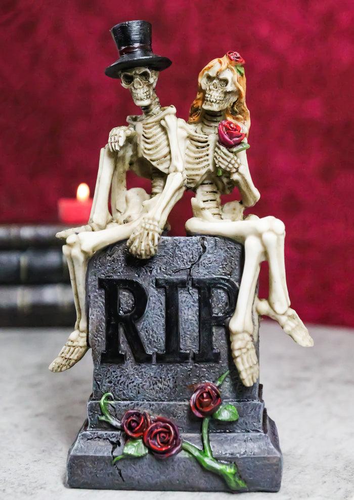ebros gift Gothic Skeleton Bridal Couple Sitting On Grave Tombstone With Red Roses Figurine