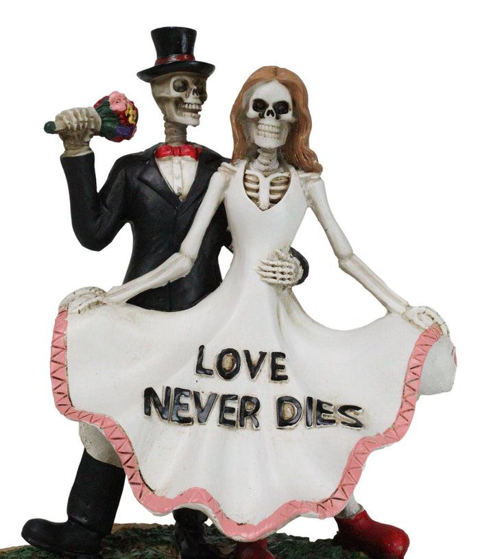 ebros gift Love Never Dies Skeleton Couple With Flower Bouquet At Prom Night Figurine