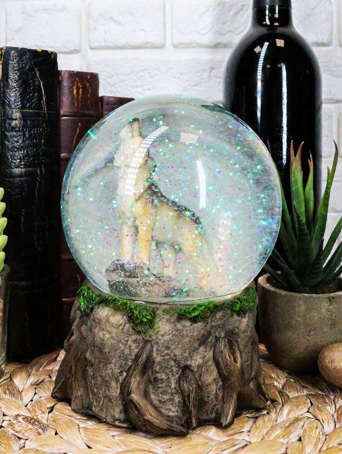 ebros gift Majestic Lone Wolf Howling Water Globe Collectible Water Ball Home Decor