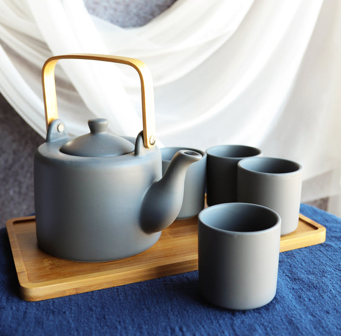 ebros gift Matte Black Modern Ceramic 28oz Tea Pot With 4 Cups And Bamboo Serving Tray Set