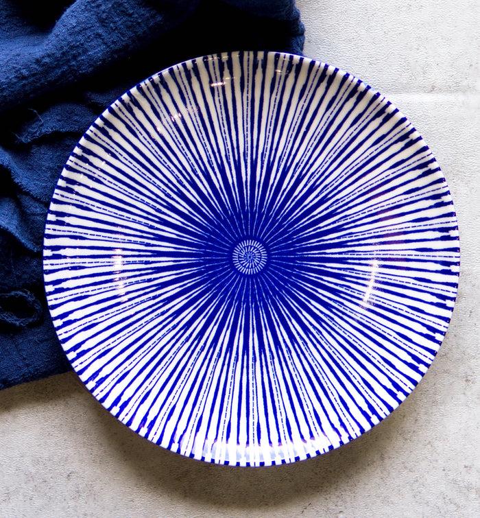Ebros Gift Pack Of 6 Modern Blue White Geometric Focus Porcelain Round Lunch Salad Plates