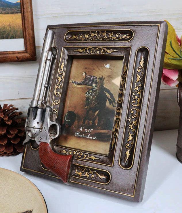 ebros gift Rustic Western Revolver Gun Pistol Faux Wood 4"X6" Desktop Or Wall Picture Frame